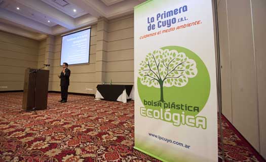 Lanzamiento en Mendoza a cargo de Fernando Retamales.